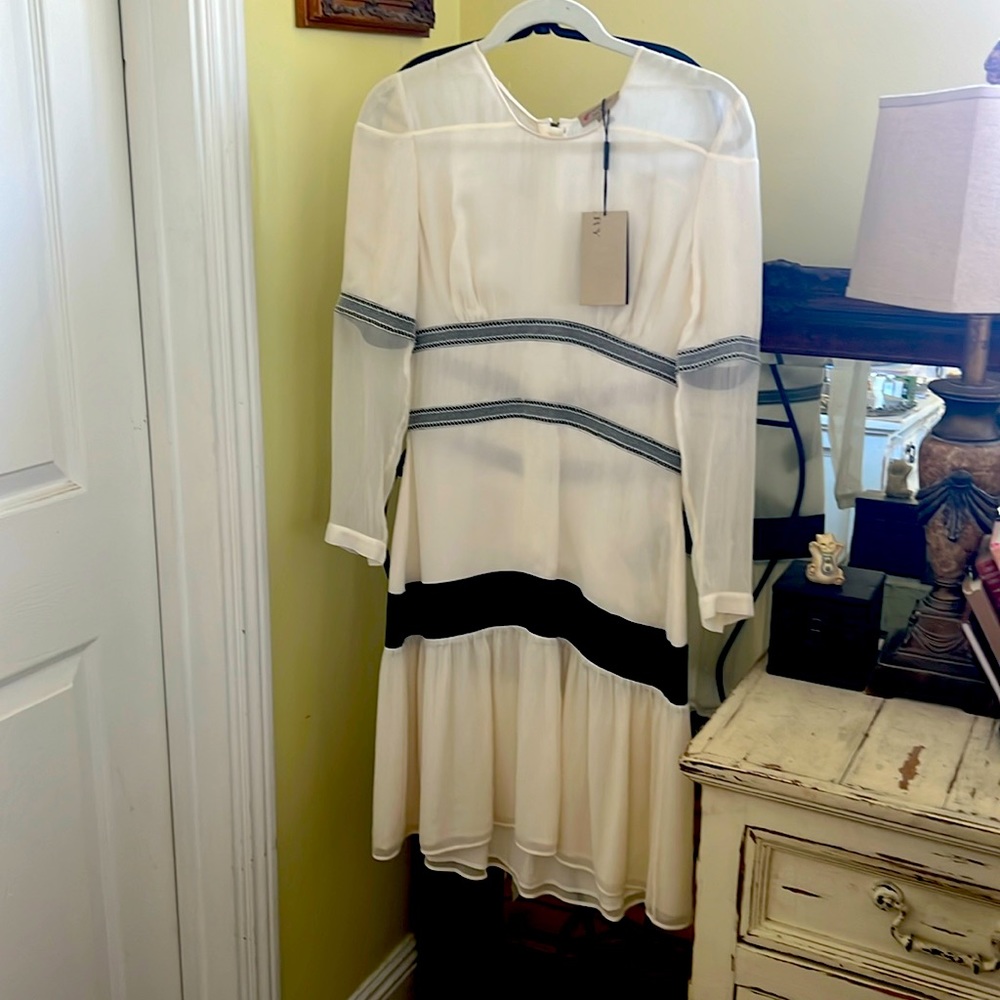 Burberry White & Black Chiffon Dress